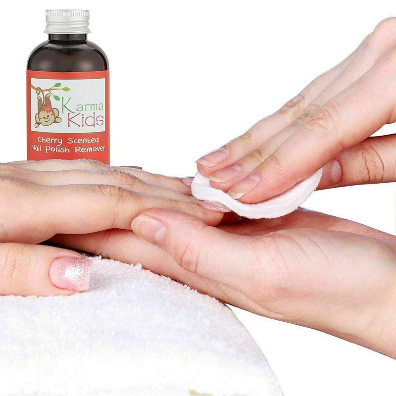 karma organic مزيل طلاء الأظافر العضوي من كارما برائحة الكرز للأطفال - جمال نظيف، نباتي، خالي من القسوة، خالي من الأسيتون - مقوي للأظافر - 4 أونصة سائلة. - Image 3